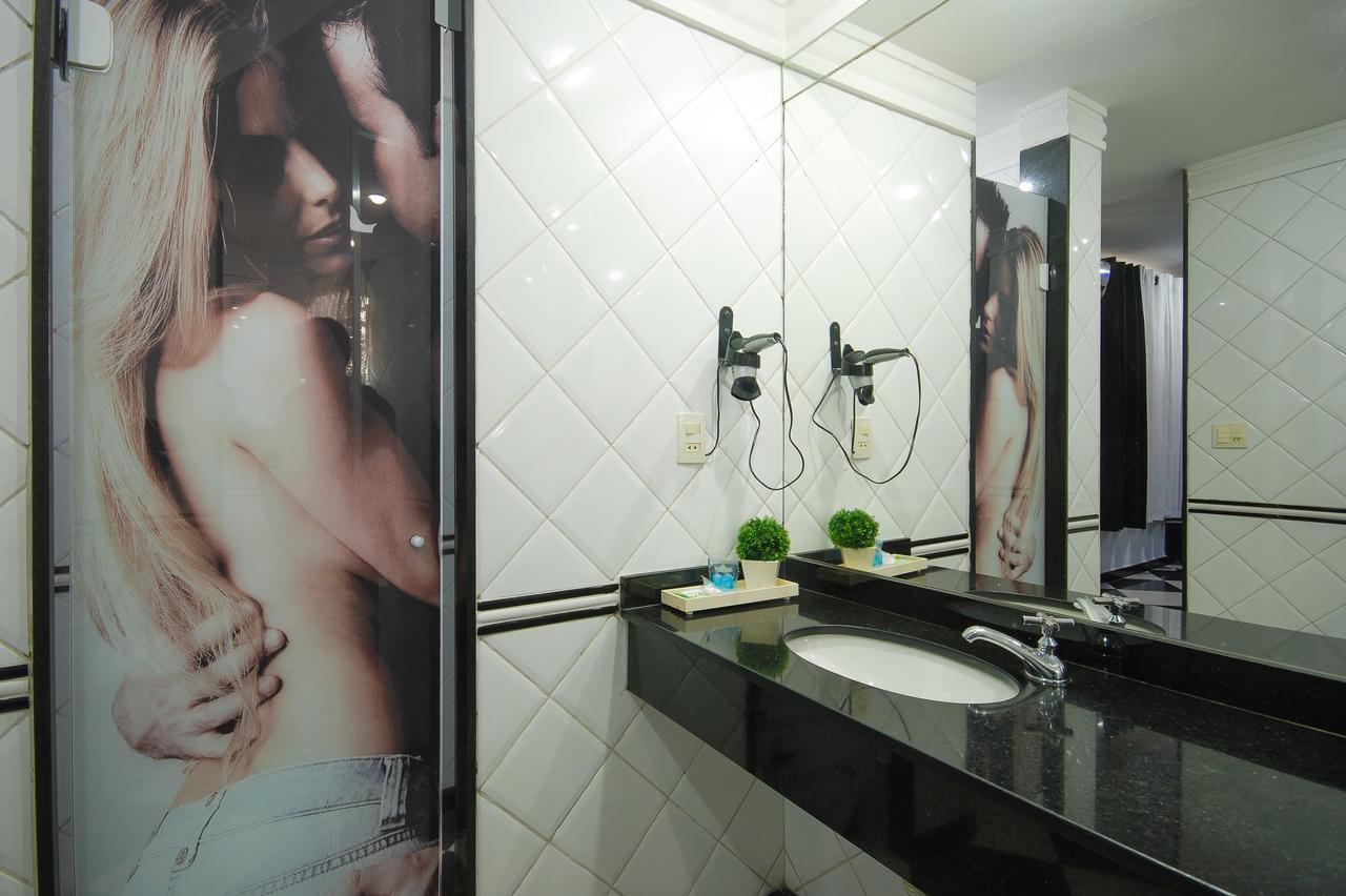 Mirage Motel Гуарульюс Екстер'єр фото